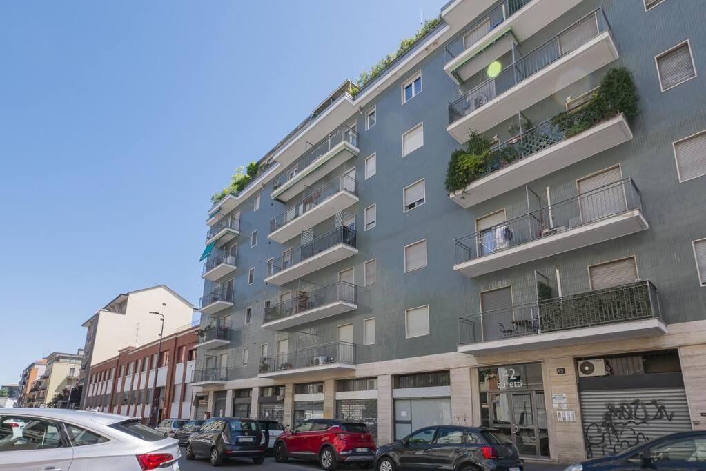 Youhosty - Zuretti42 Apartment มิลาน ภายนอก รูปภาพ