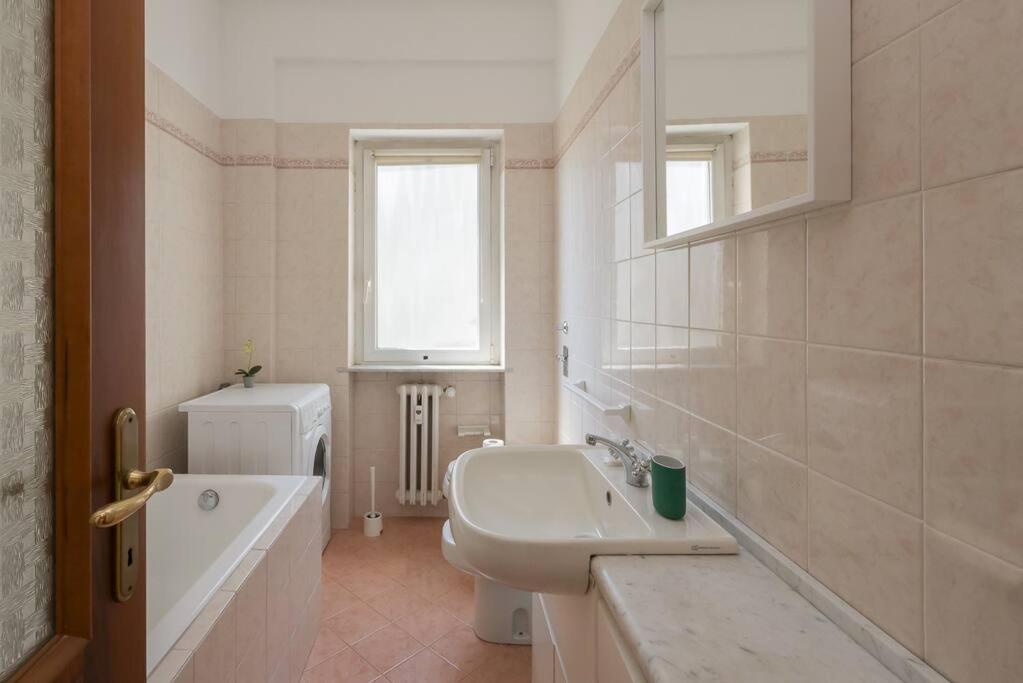 Youhosty - Zuretti42 Apartment มิลาน ภายนอก รูปภาพ